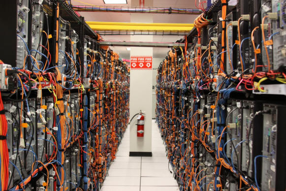 CABLEADO ESTRUCTURADO Y PEINADOS DE RACK DE DATOS COLOMBIA - Servicios Bogotá Colombia. Instalación y Montaje